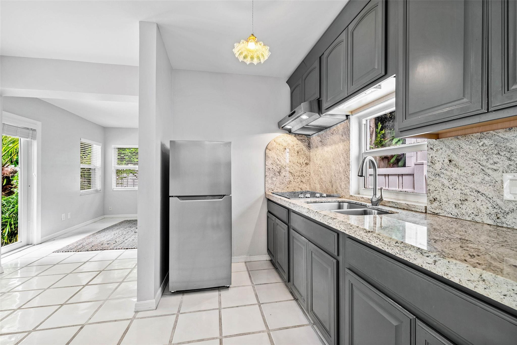 RIO VISTA ISLES - Residential