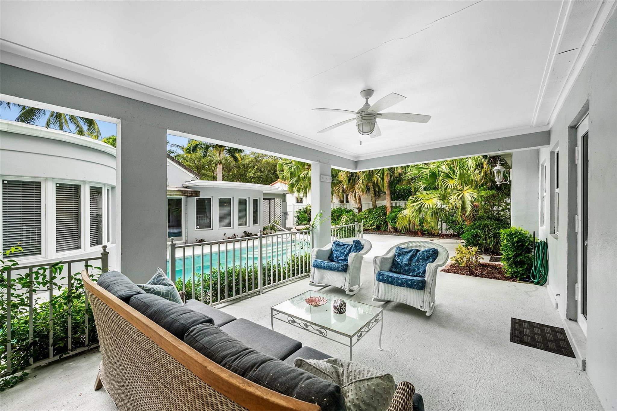 RIO VISTA ISLES - Residential