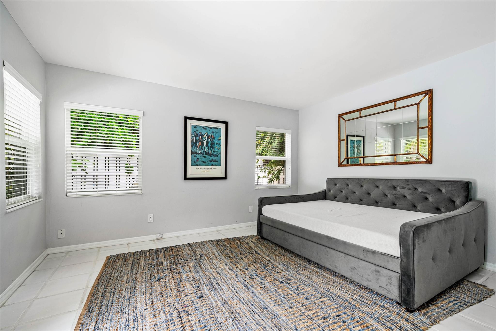 RIO VISTA ISLES - Residential