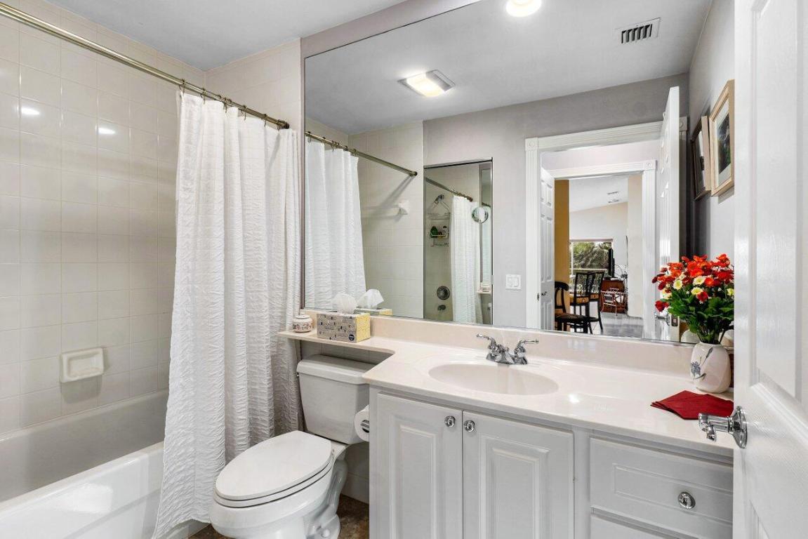 VILLAGEWALK OF WELLINGTON 5 - Residential