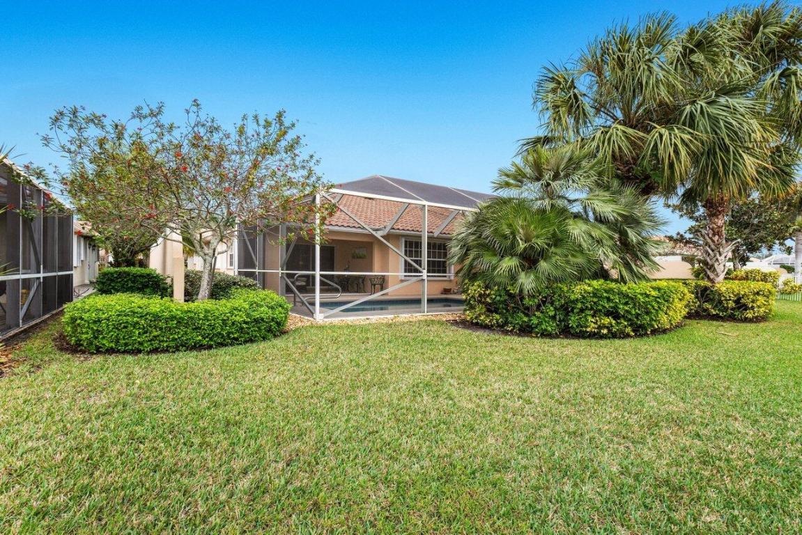 VILLAGEWALK OF WELLINGTON 5 - Residential