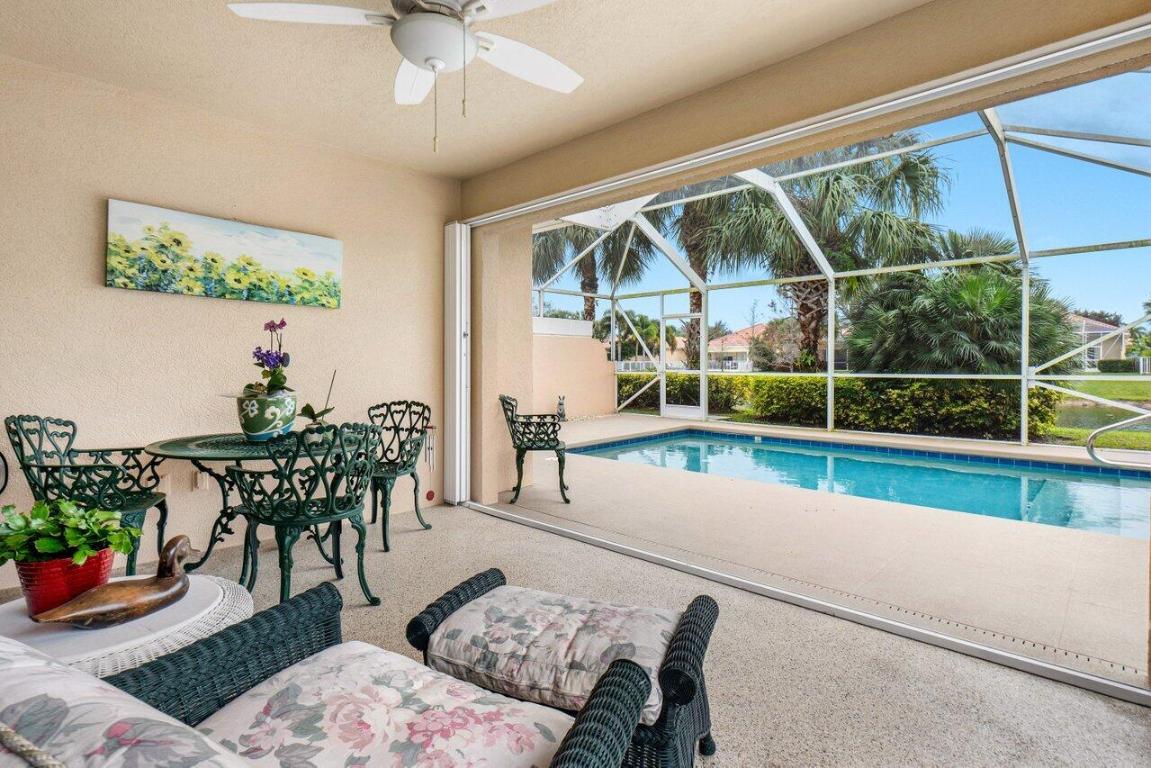 VILLAGEWALK OF WELLINGTON 5 - Residential