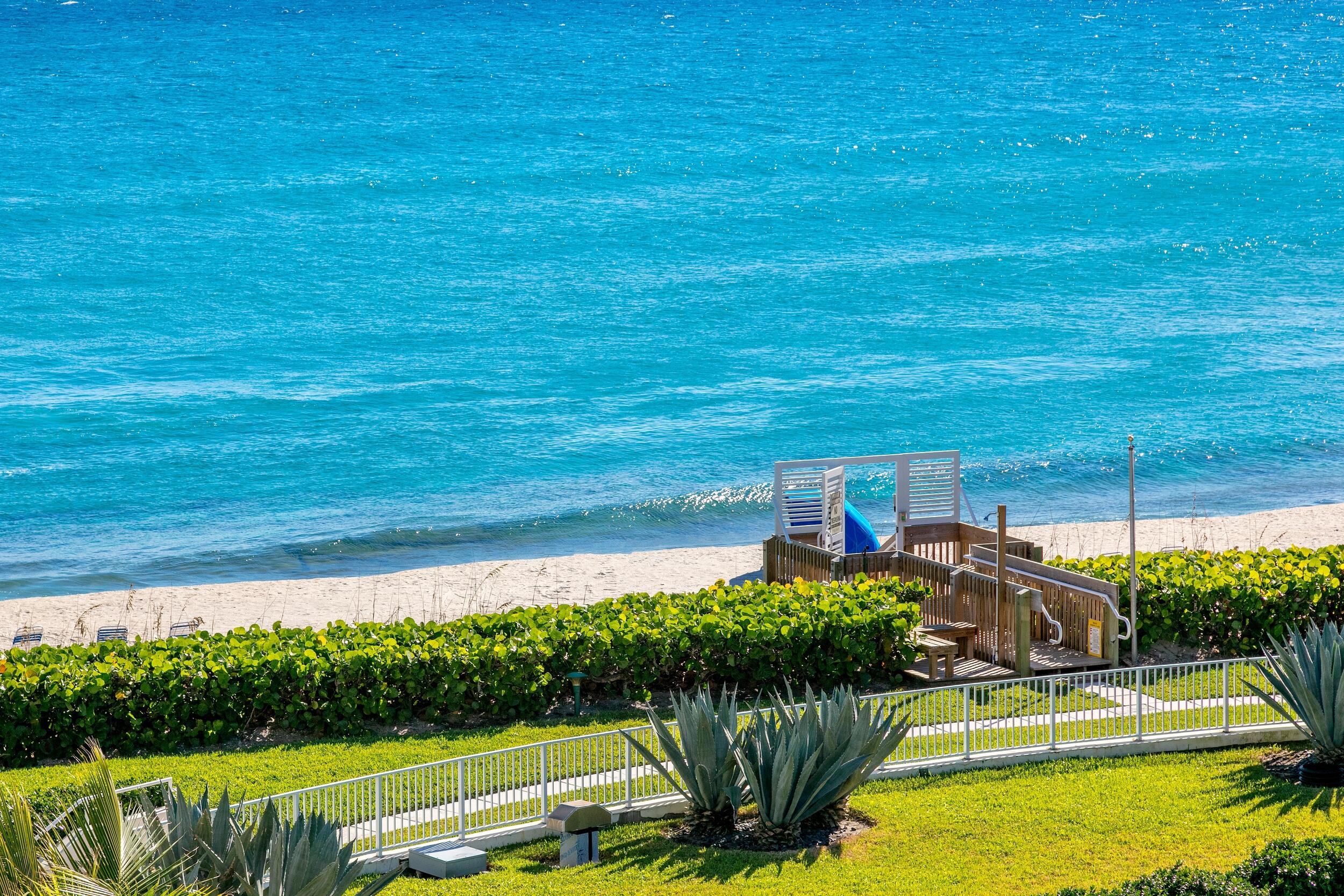 TWO THOUSAND CONDO - Residential