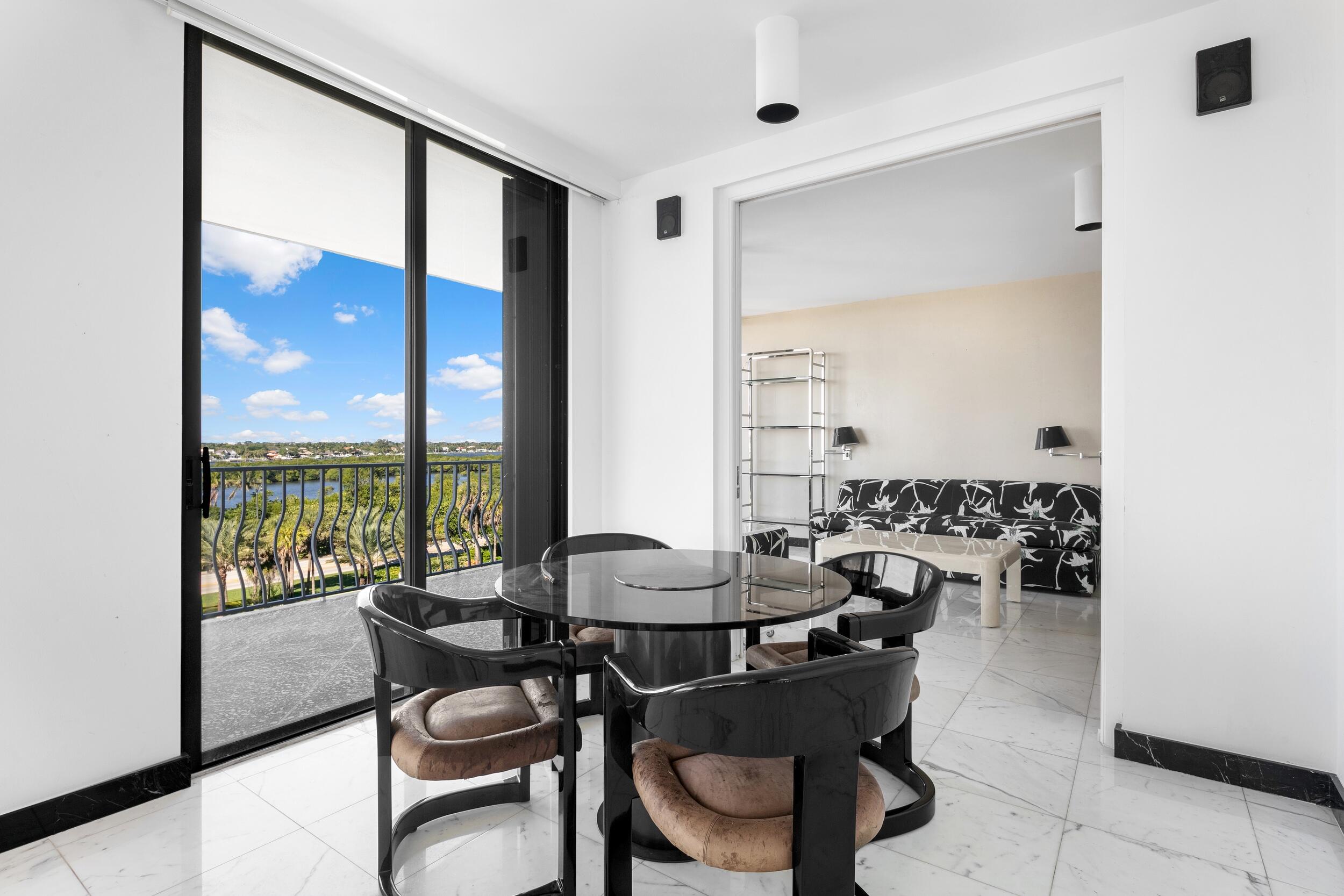 TWO THOUSAND CONDO - Residential