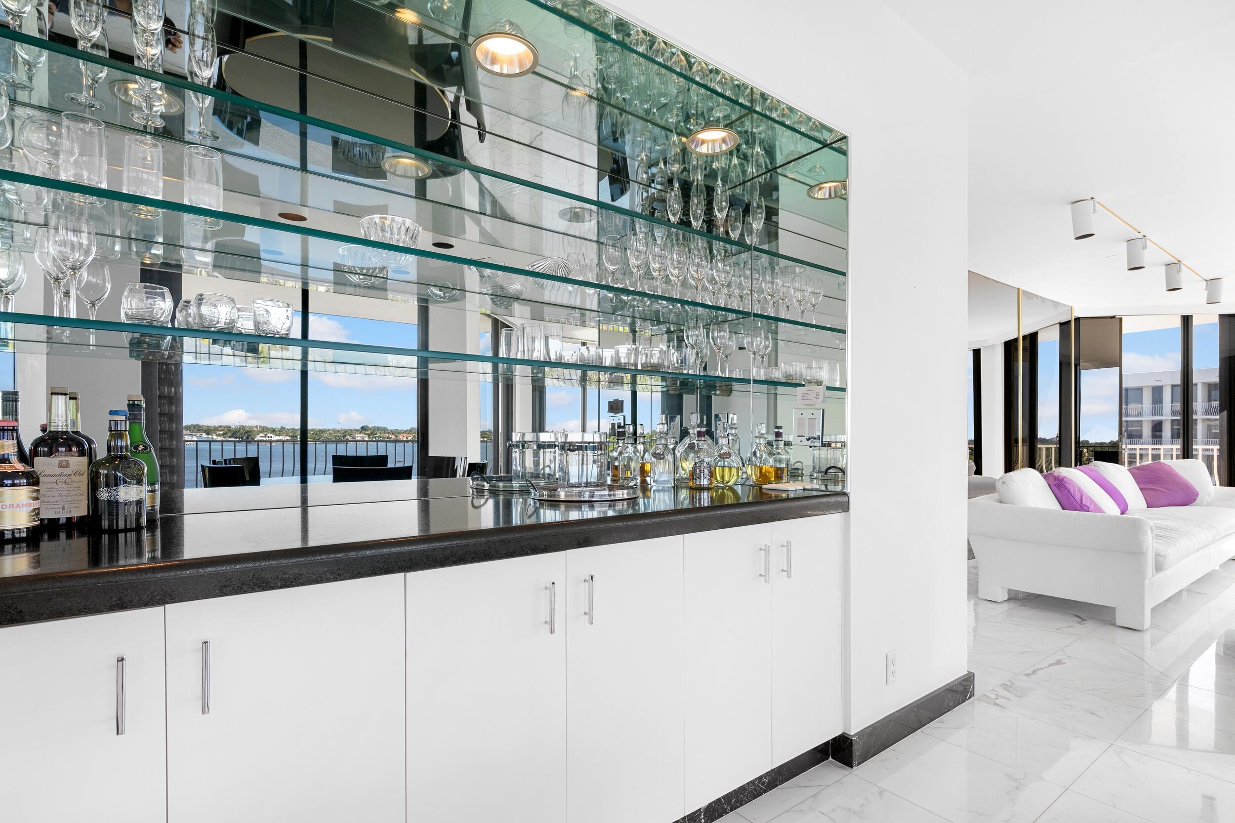 TWO THOUSAND CONDO - Residential