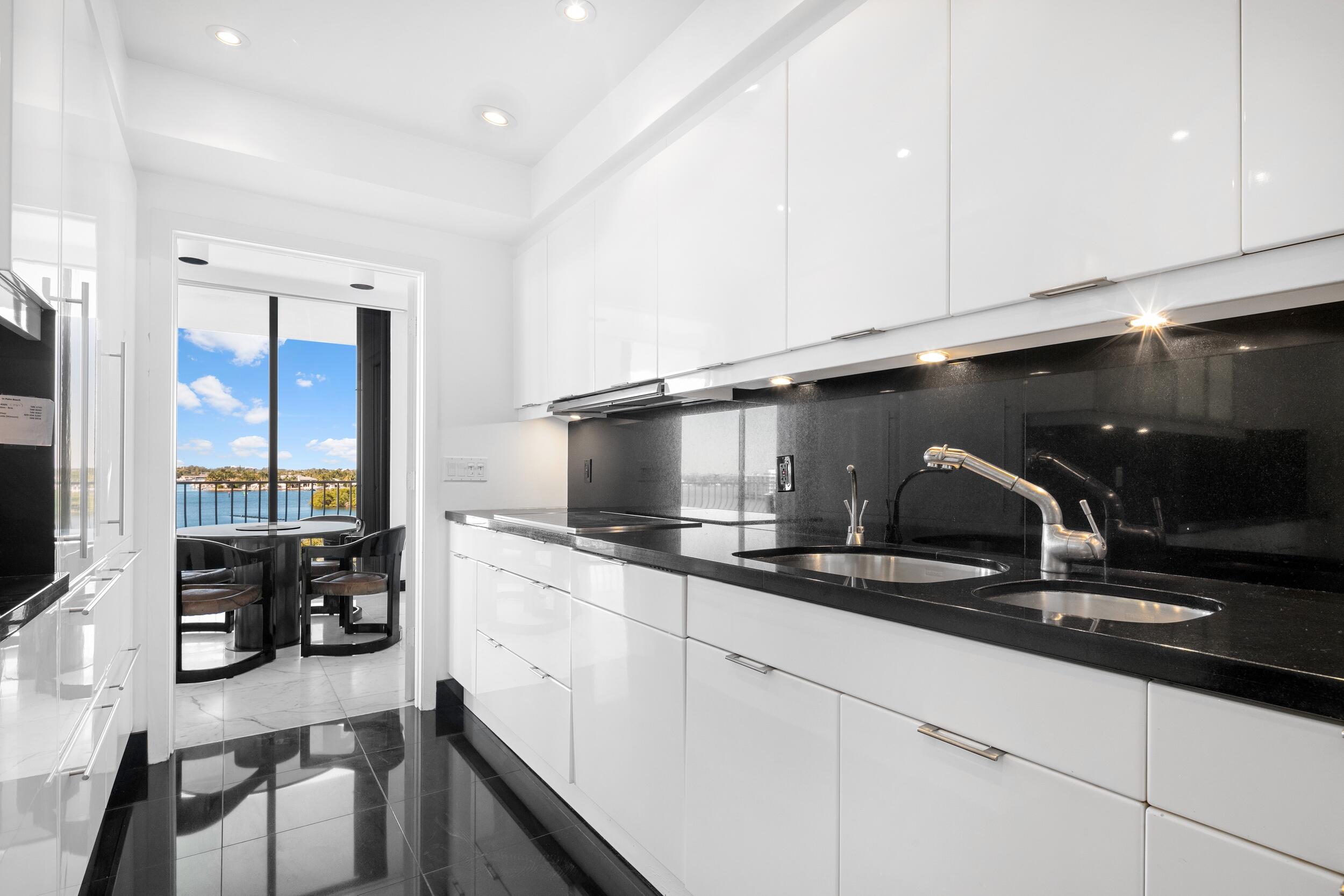 TWO THOUSAND CONDO - Residential