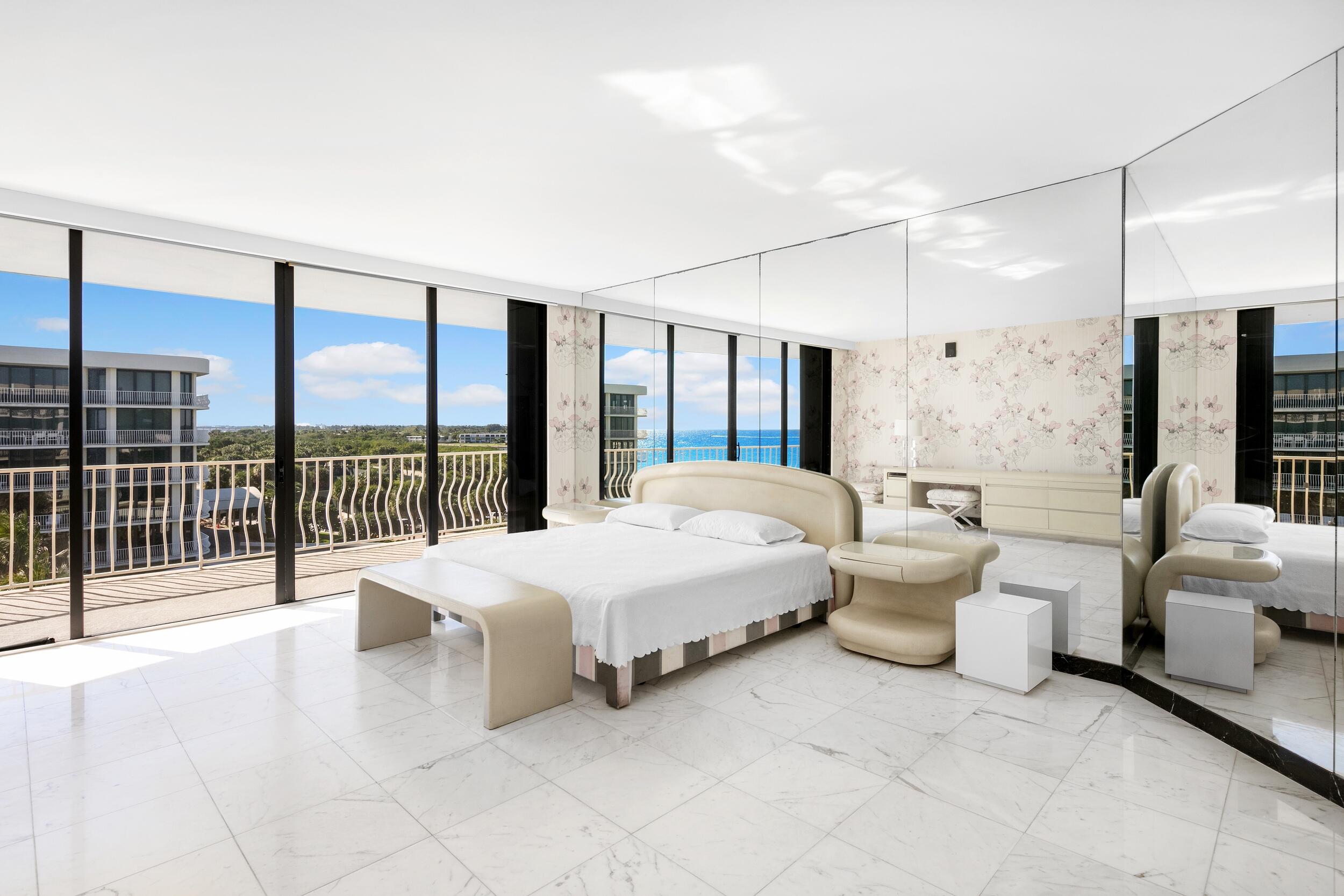 TWO THOUSAND CONDO - Residential