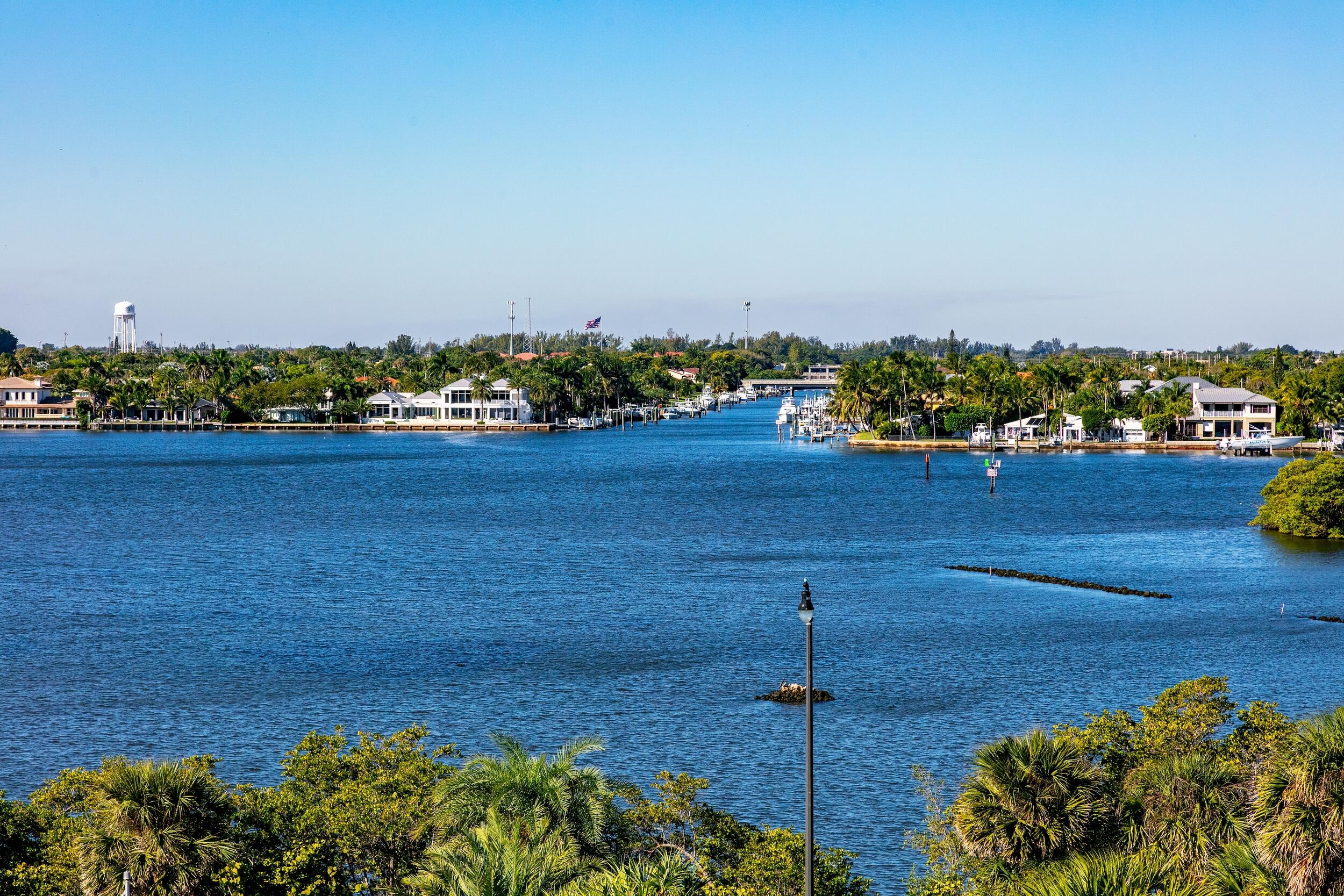 TWO THOUSAND CONDO - Residential