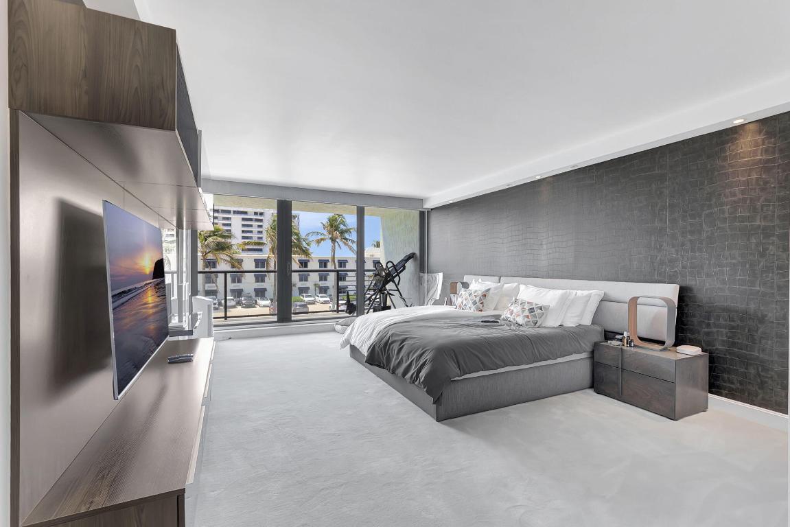 VILLA MAGNA CONDO - Residential