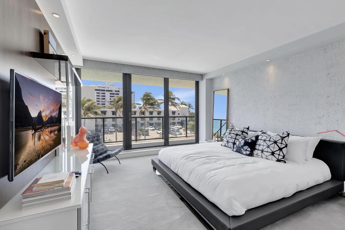 VILLA MAGNA CONDO - Residential