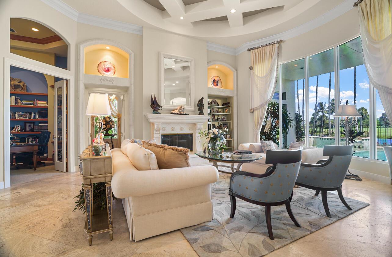 7660 Porto Vecchio Place