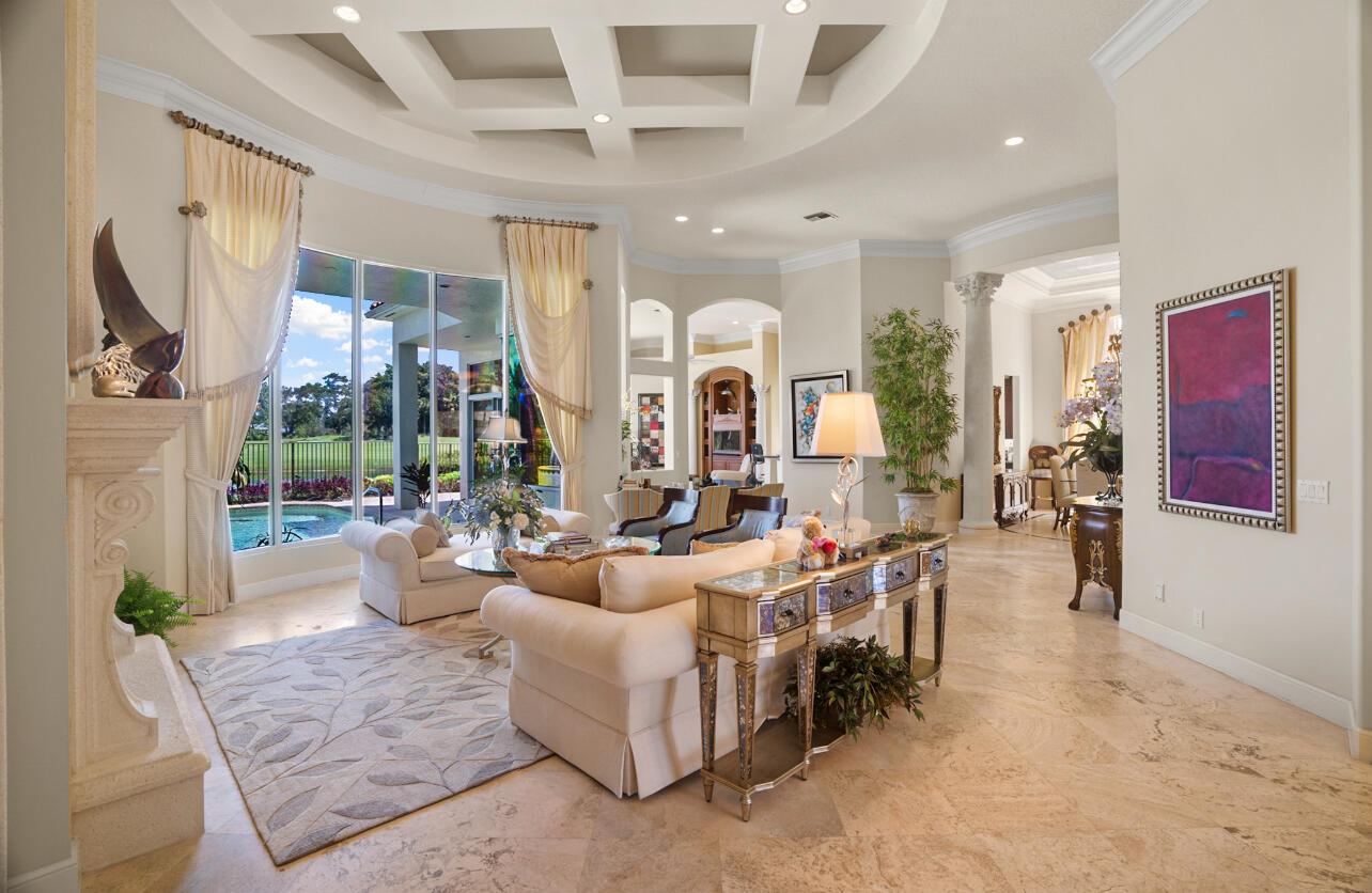 7660 Porto Vecchio Place