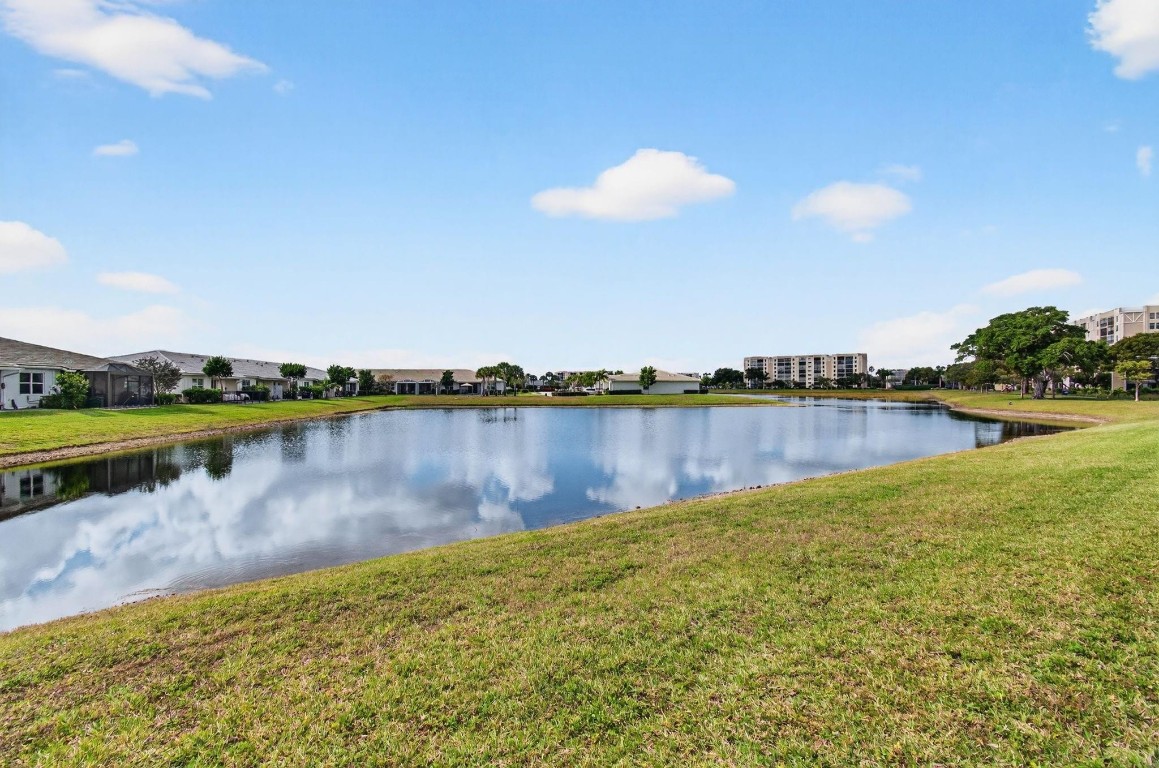 Huntington Lakes - Residential