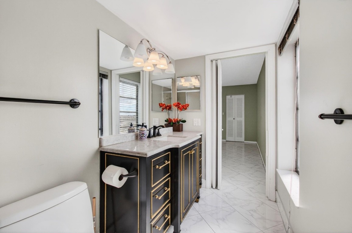 7076 Huntington Lane 608, Delray Beach, FL, 33446/$130,000 4 7076 Huntington Lane 608