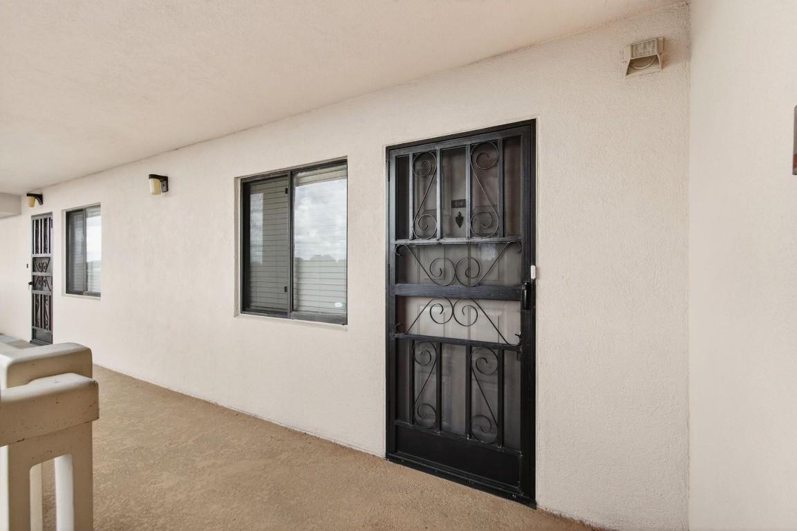 Huntington Lakes - Residential