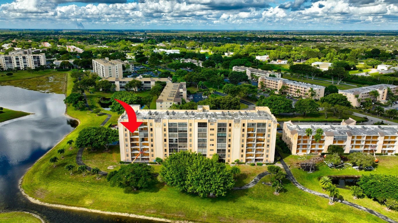 Huntington Lakes - Residential