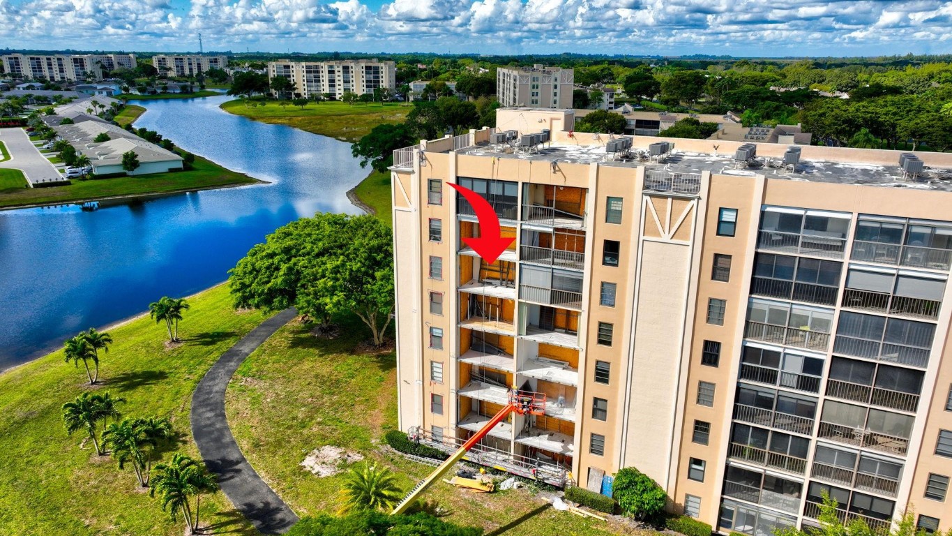 Huntington Lakes - Residential