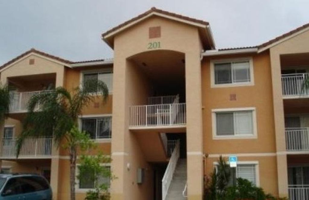Photo of 201 SW Palm Drive #104, Port St Lucie, FL 34986 (MLS # R10865185)