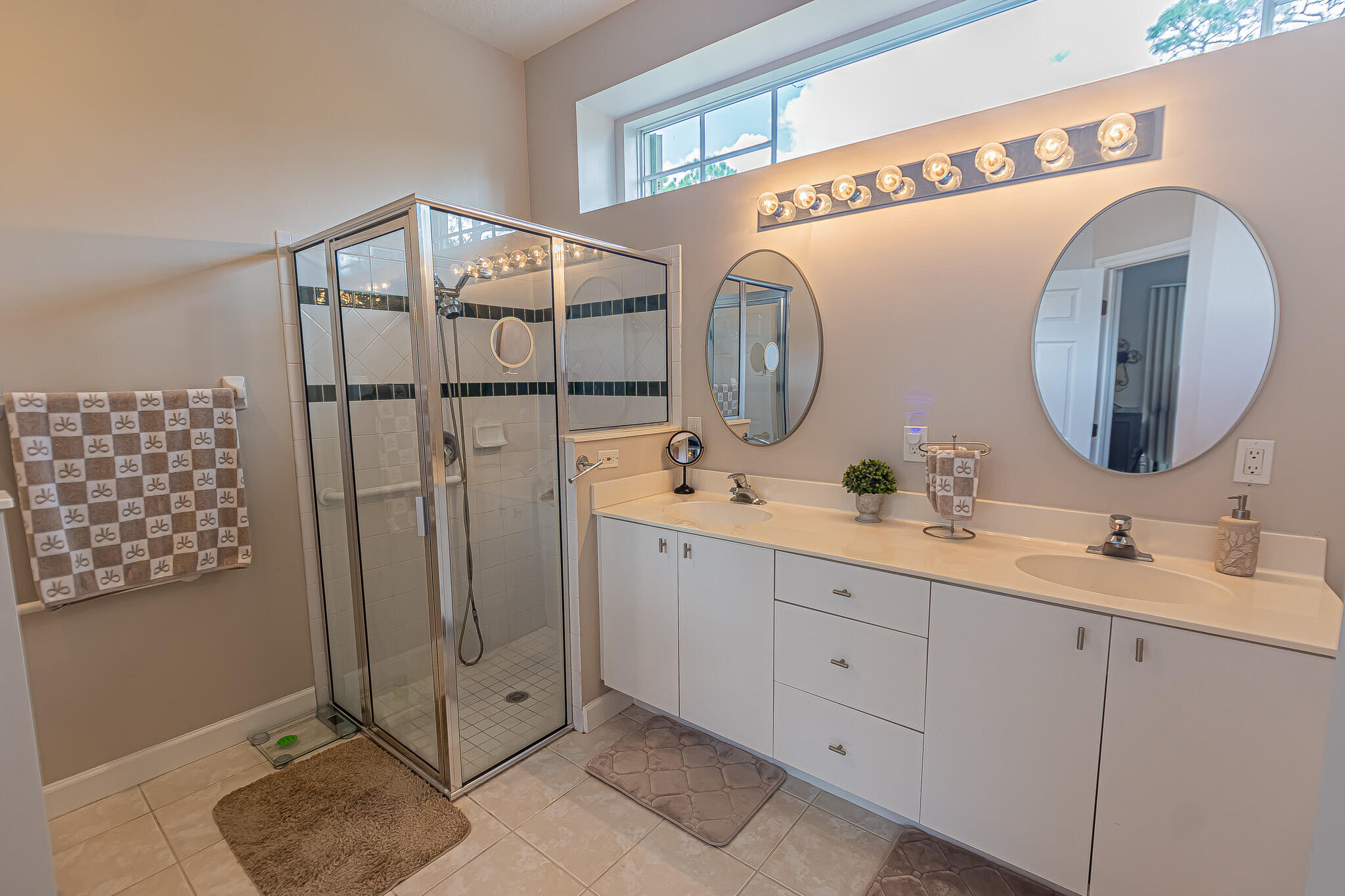 LAKE CHARLES - Residential