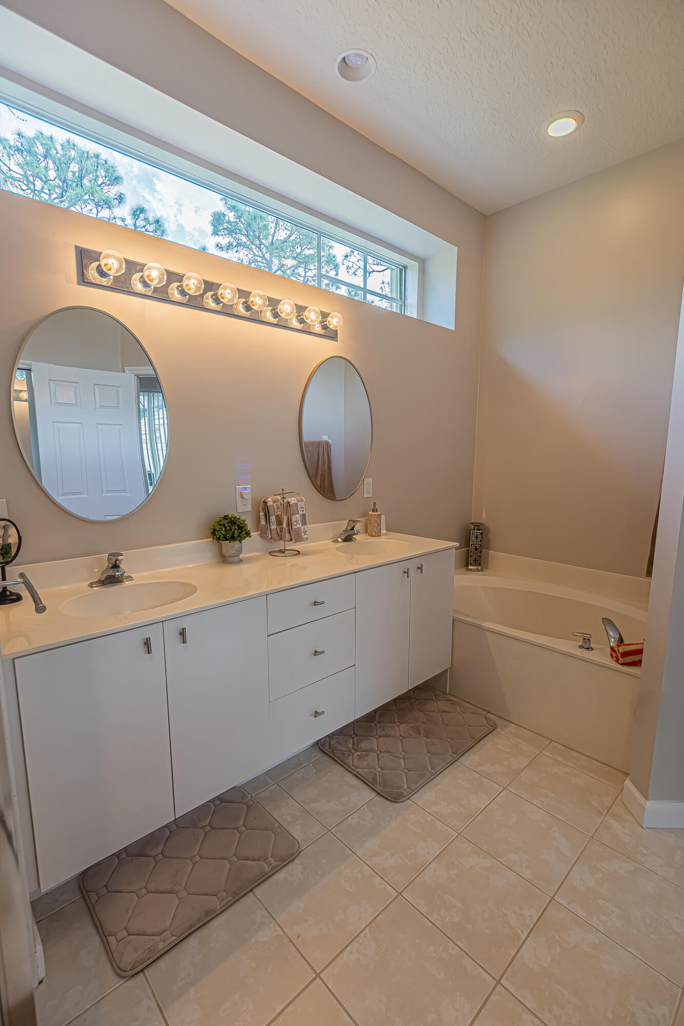 LAKE CHARLES - Residential