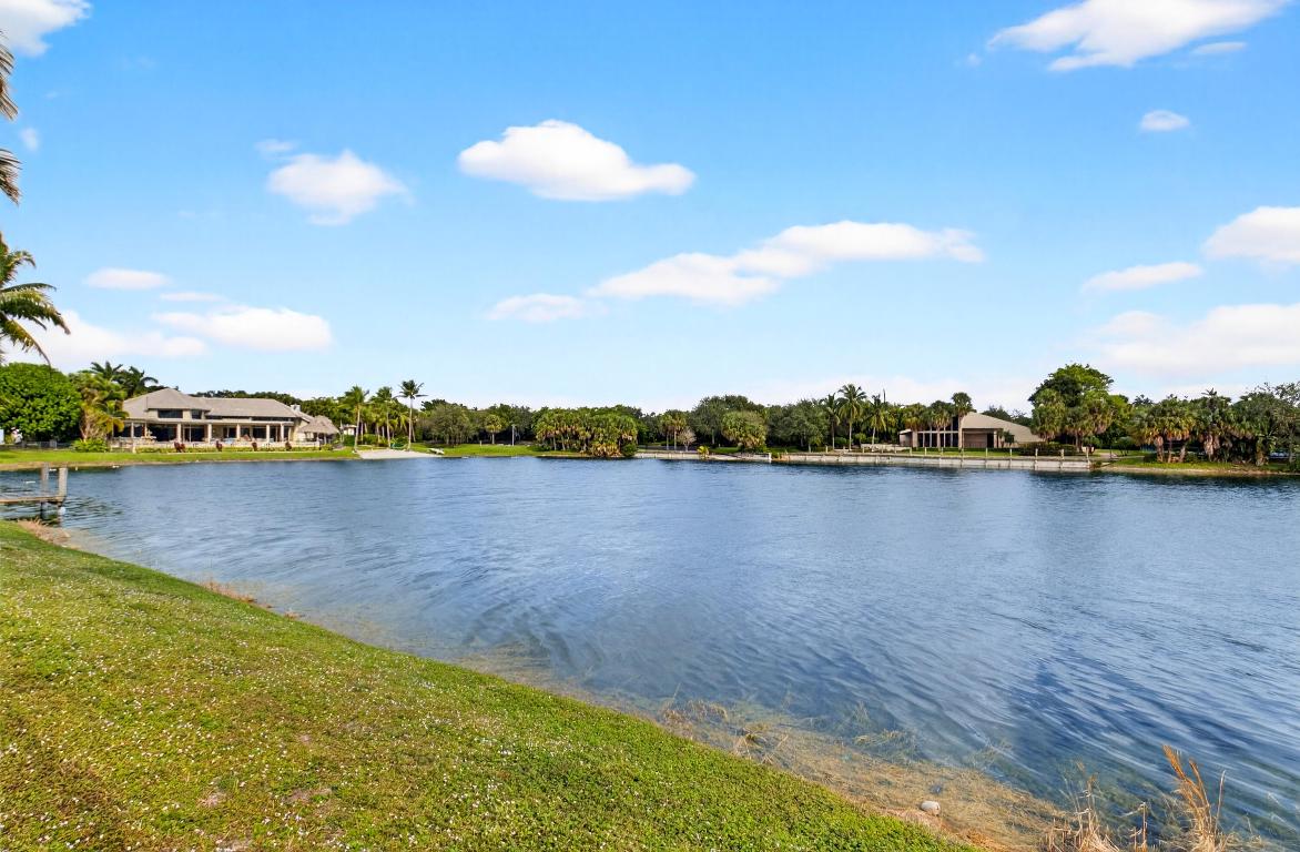 Boca Raton Sailing & Racquet Club - Residential