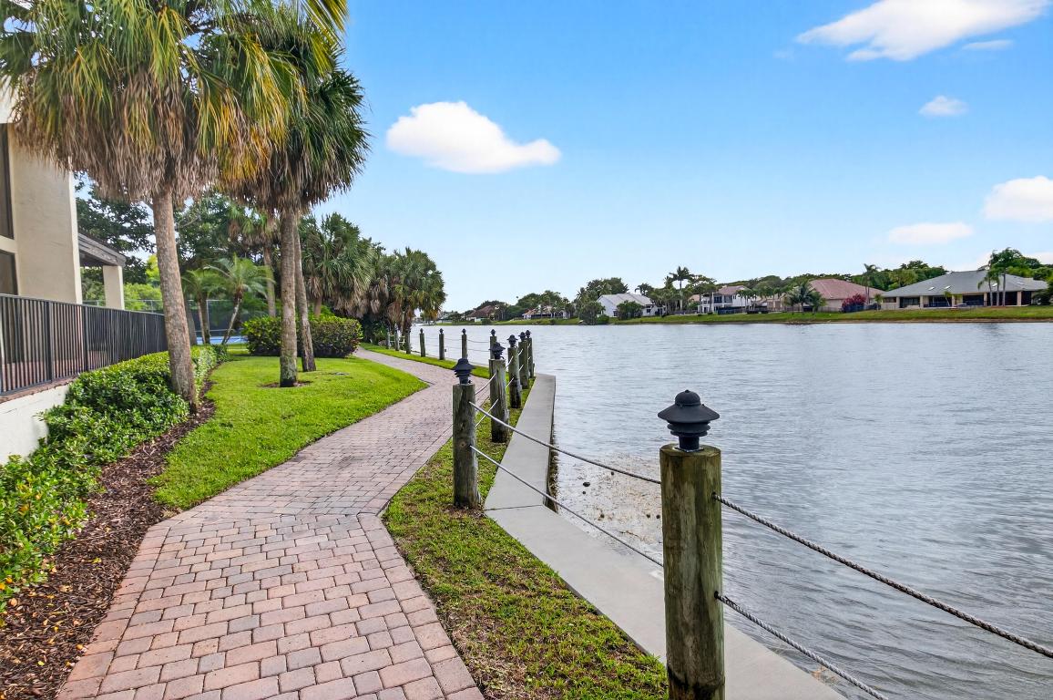 Boca Raton Sailing & Racquet Club - Residential