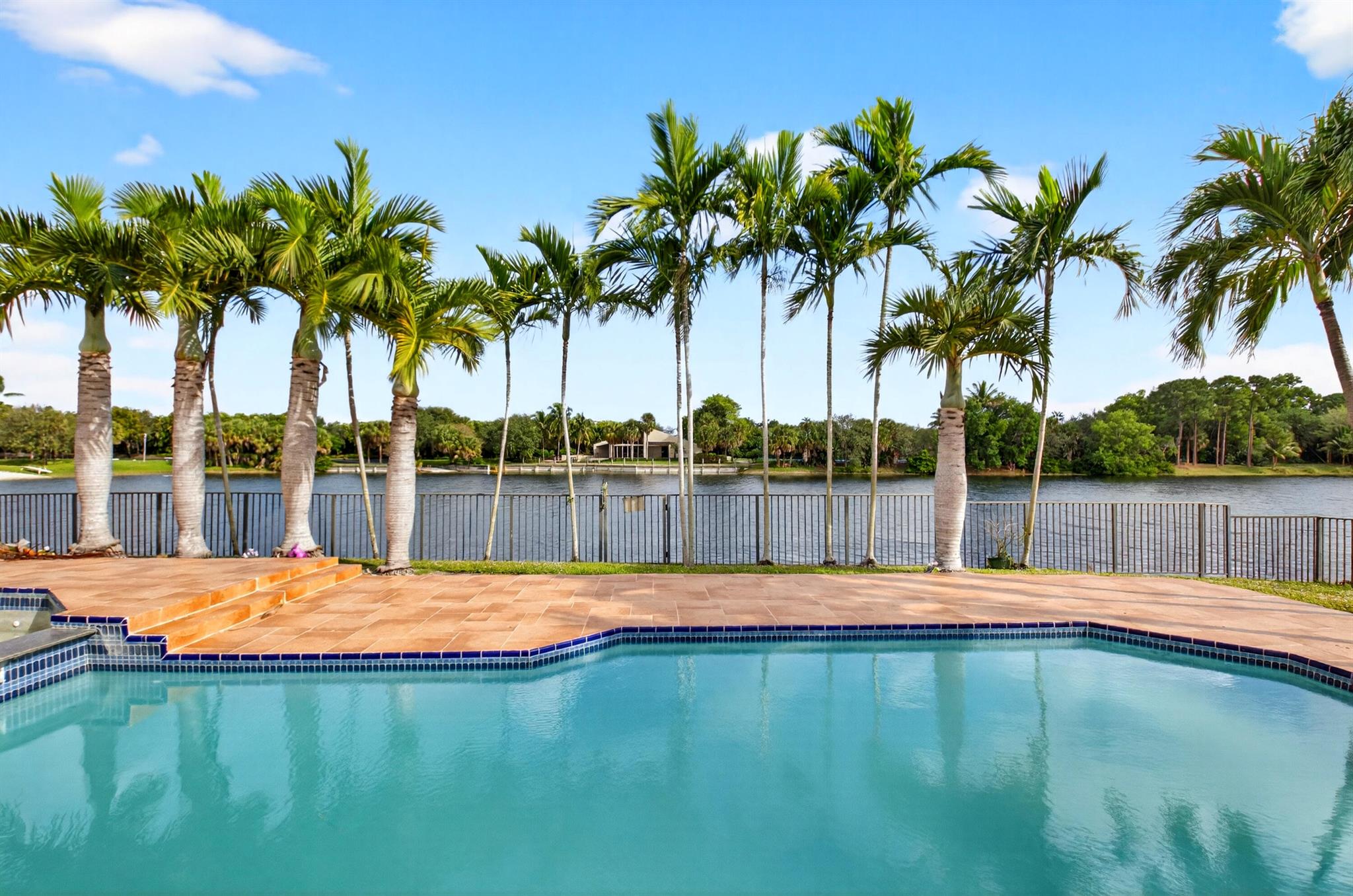 Boca Raton Sailing & Racq - Residential