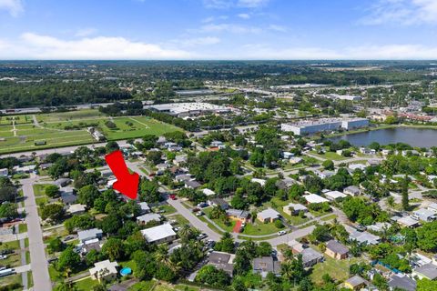 Tiny photo for 200 Plum Tree Drive, Lake Worth, FL 33462 (MLS # R11136617)