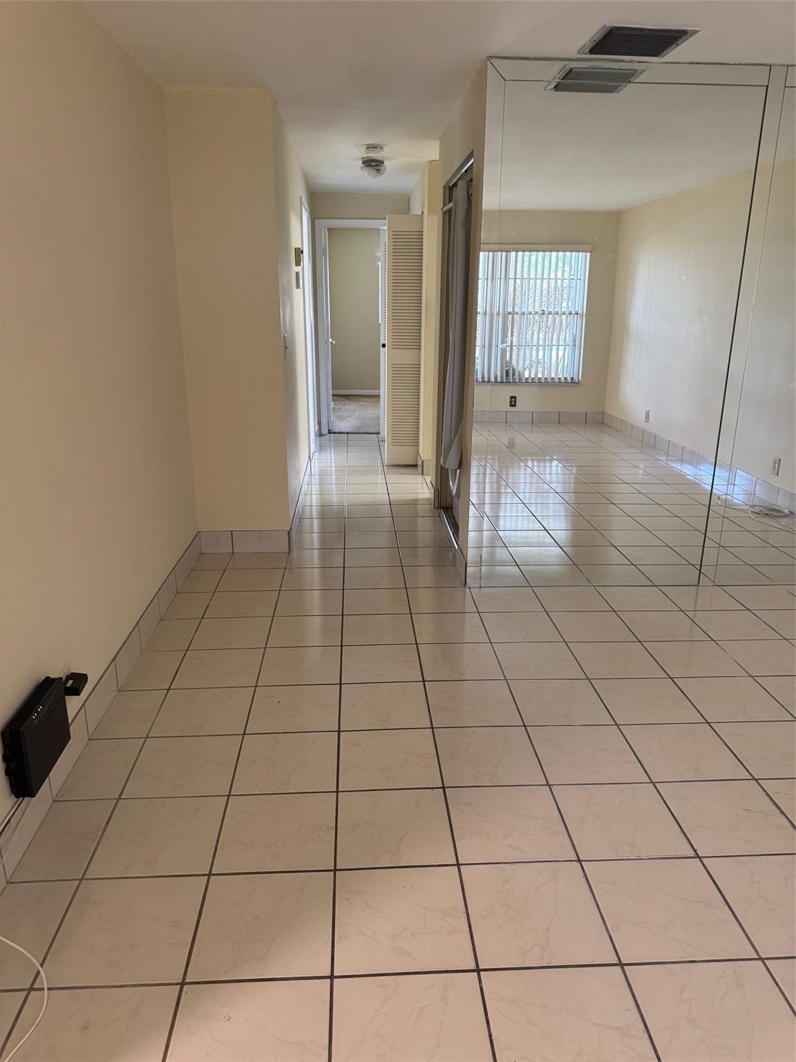 Lauderdale West - Residential