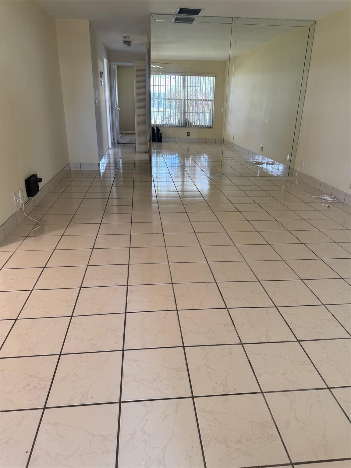 Lauderdale West - Residential