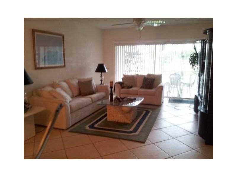 Palm Aire CC - Residential Lease