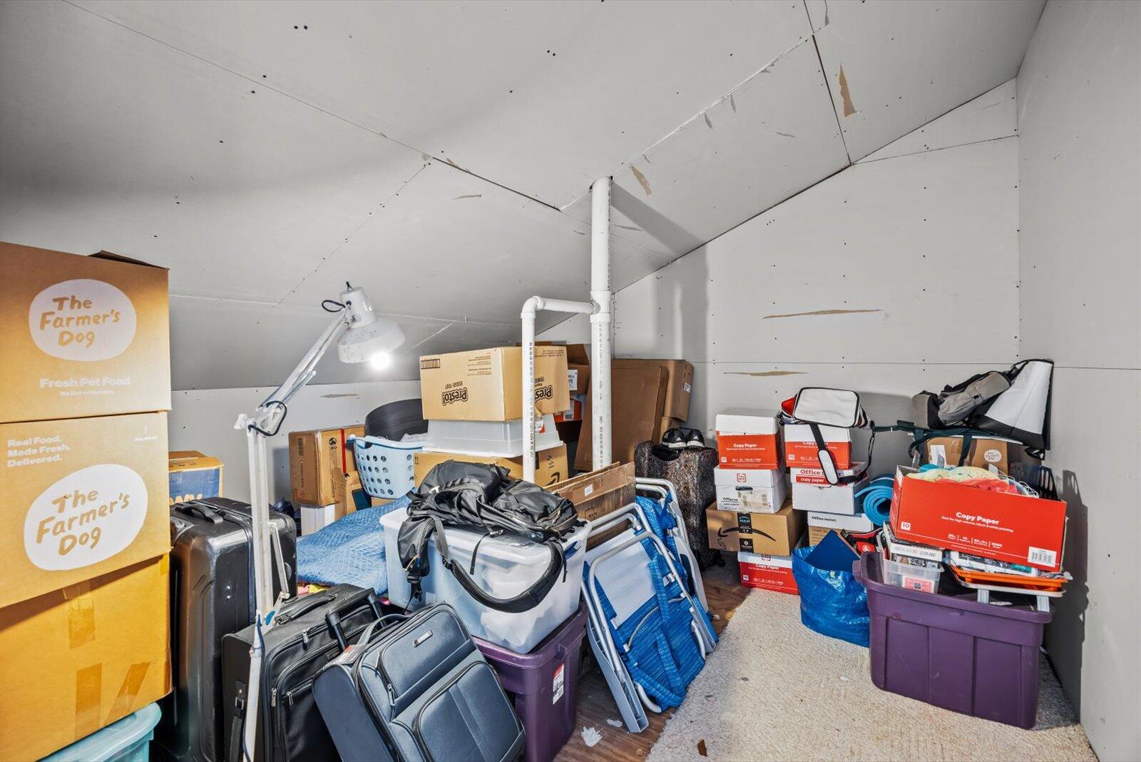 Holly Creek - Residential