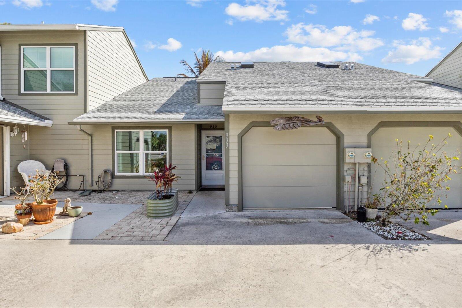 Holly Creek - Residential