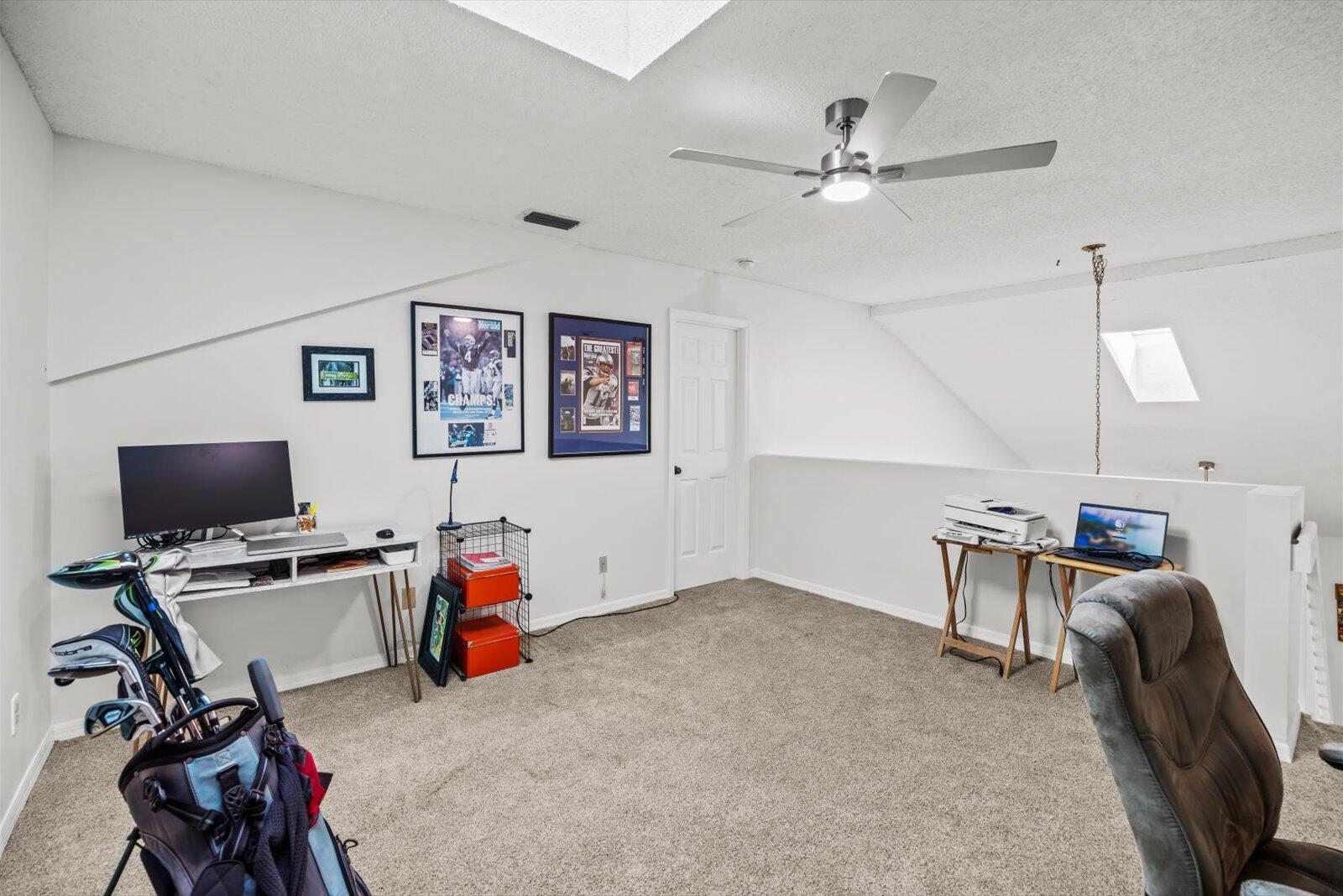 Holly Creek - Residential