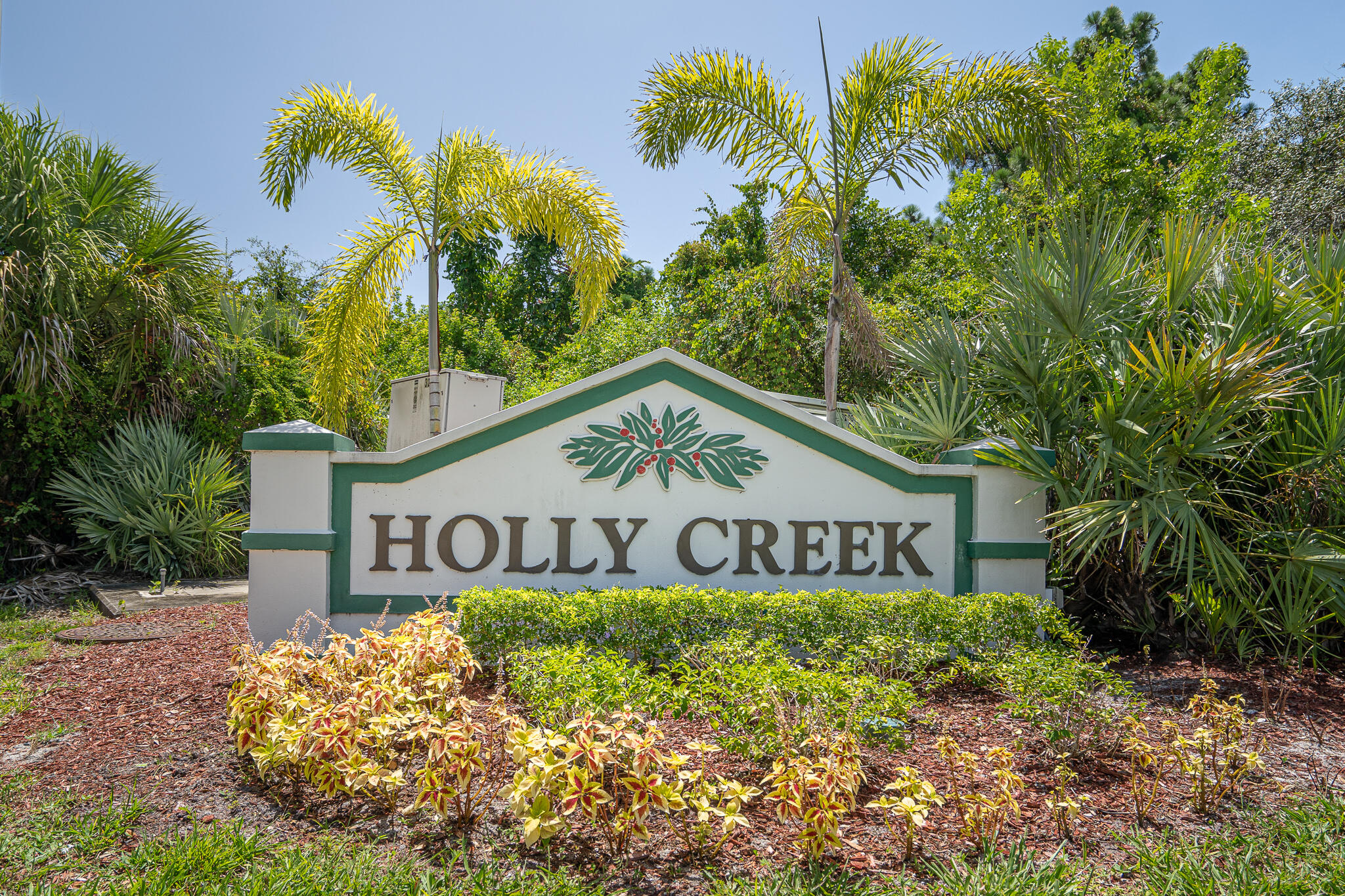 Holly Creek - Residential