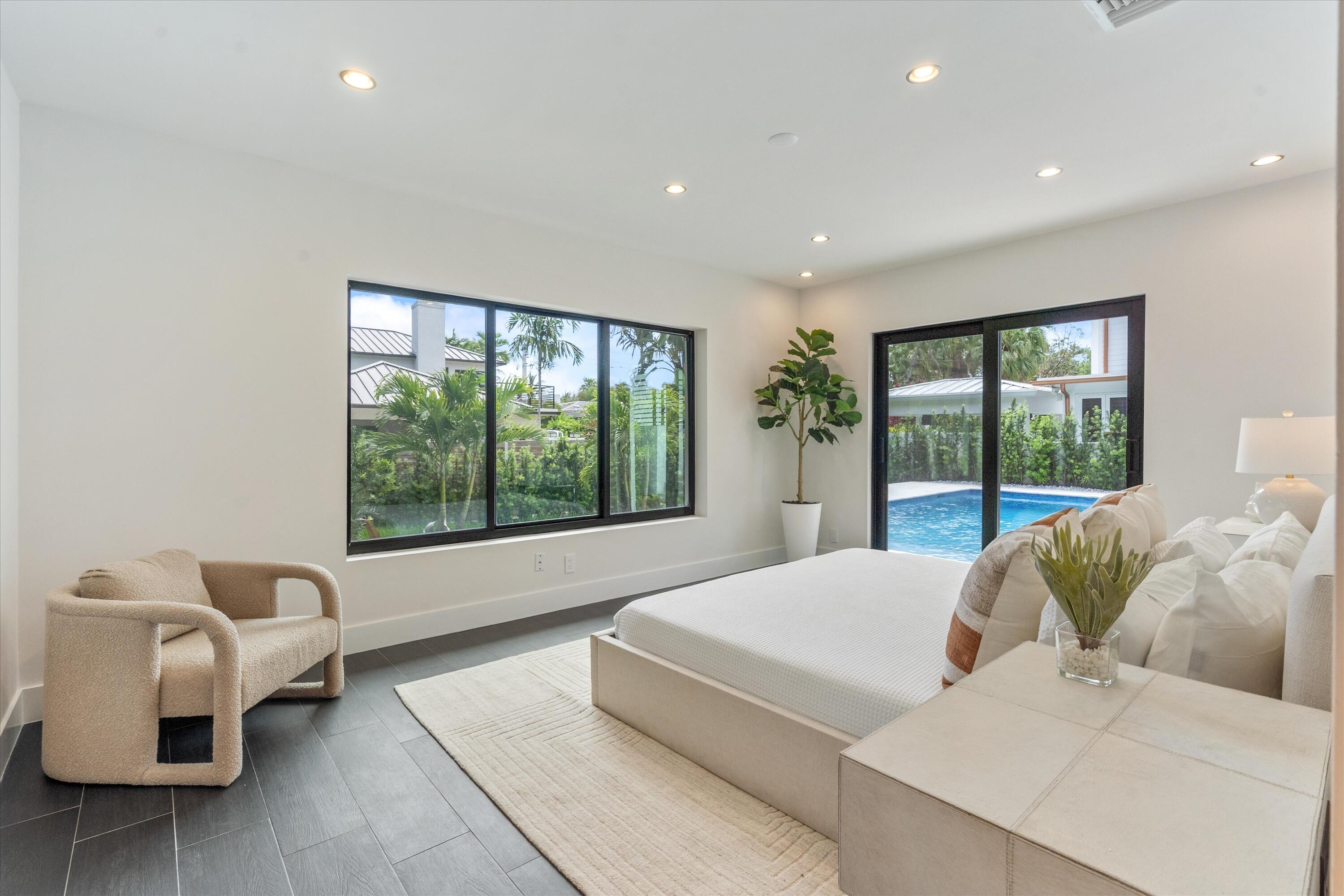 RIO VISTA ISLES - Residential