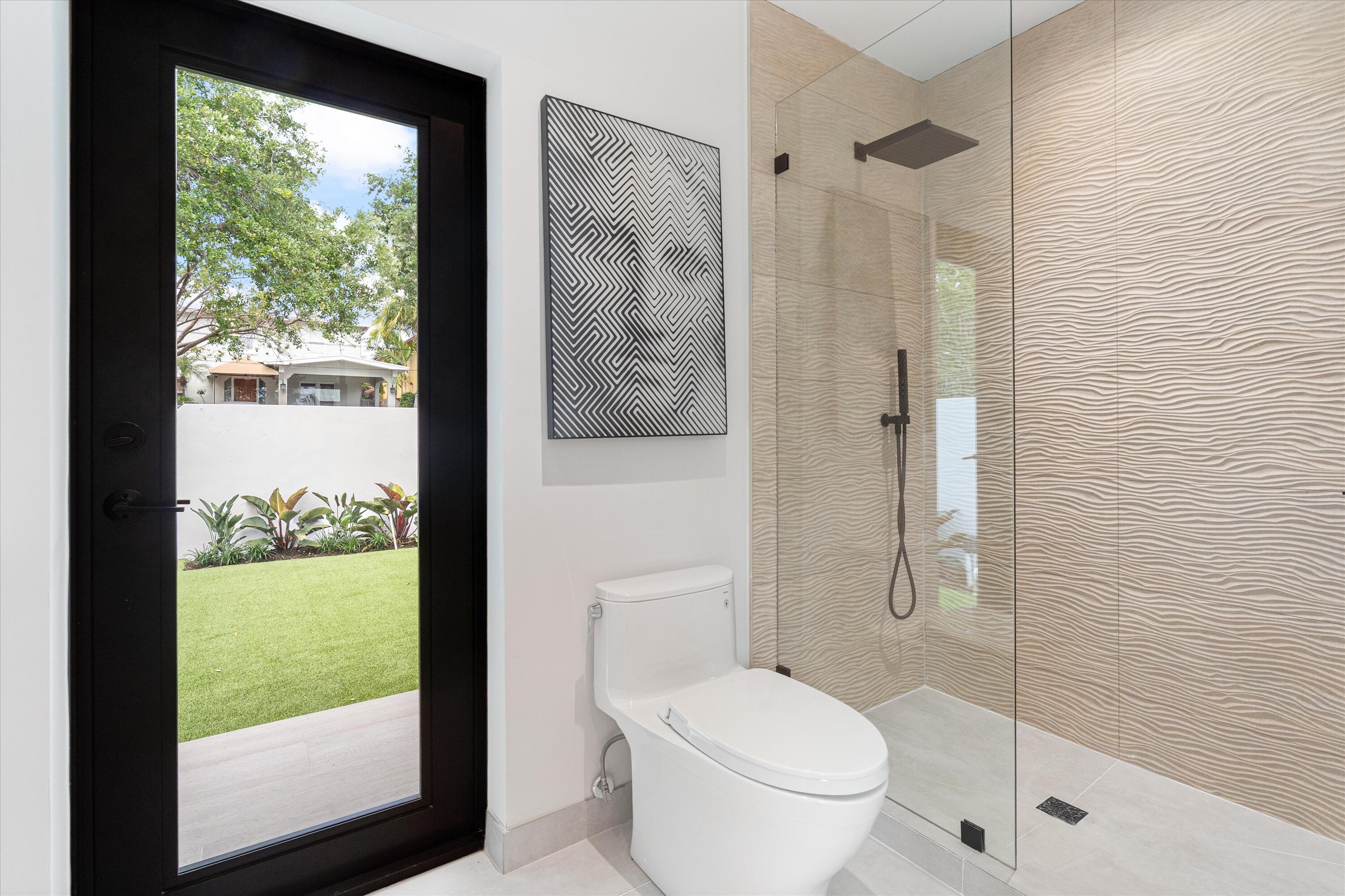 RIO VISTA ISLES - Residential