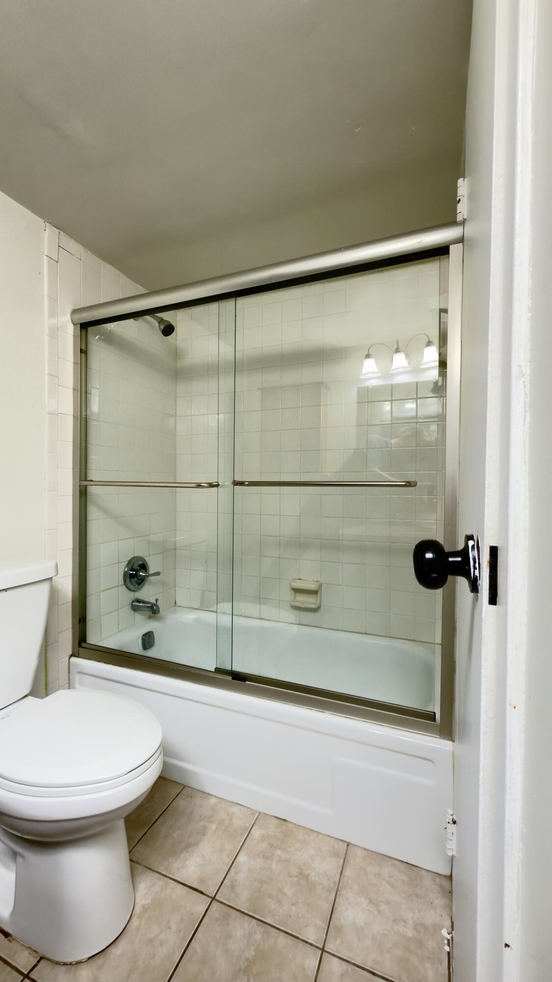 HERITAGE CIRCLE CONDO - Residential