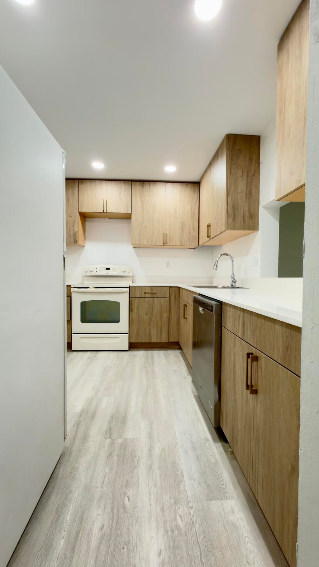 Photo of 4364 NW 9th AVE #15-2a, Deerfield Beach, FL 33064 (MLS # B26030533)