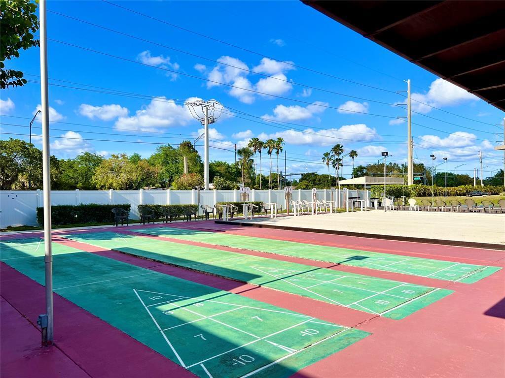 LAUDERDALE OAKS CONDO 4 - Residential Lease