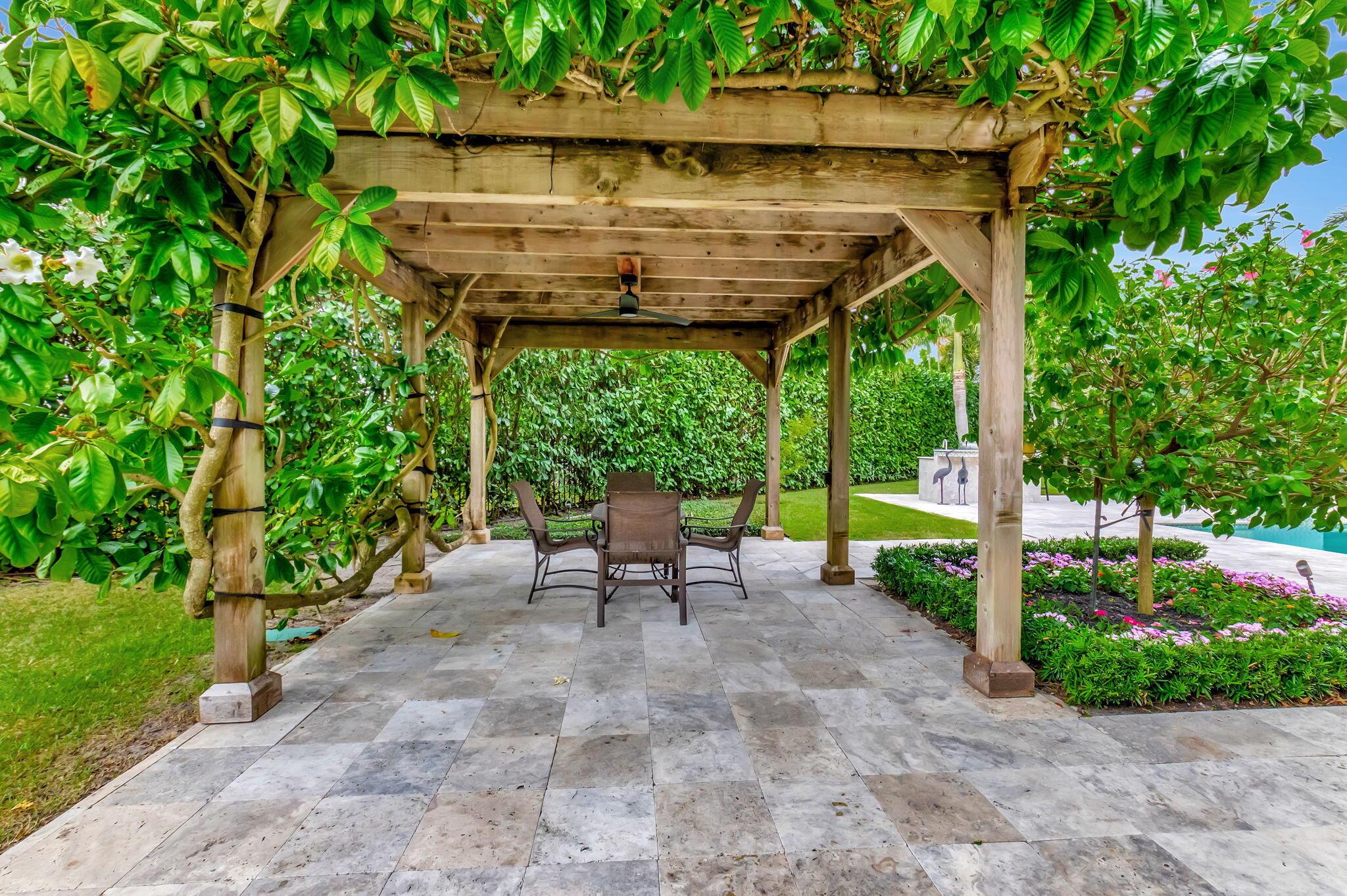 BOCA GROVE PLANTATION - Residential