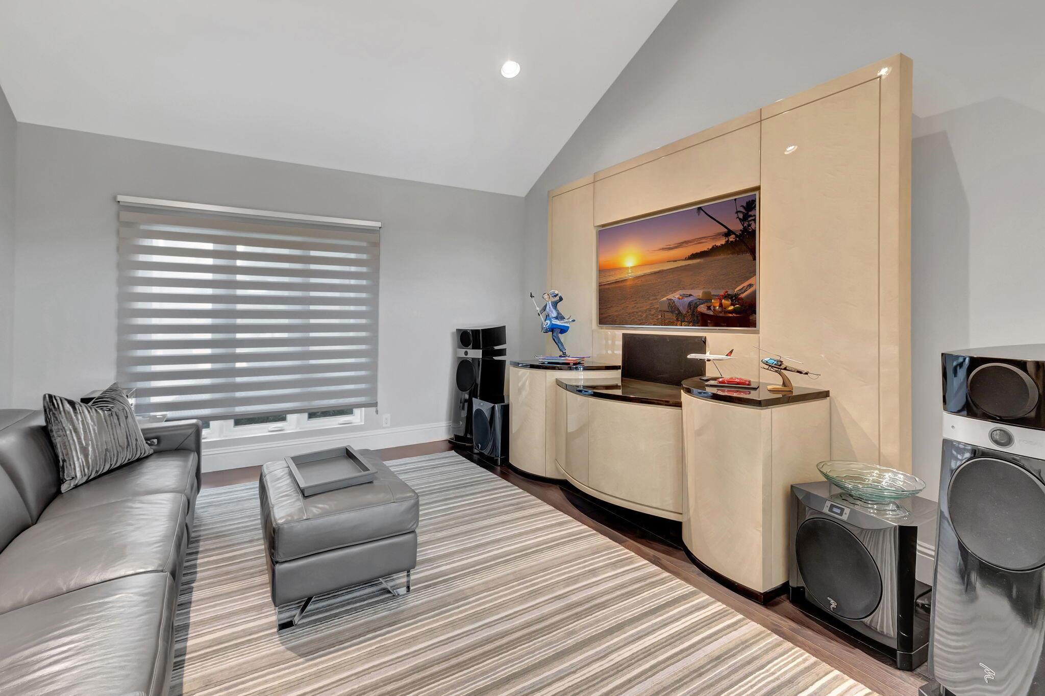 BOCA GROVE PLANTATION - Residential