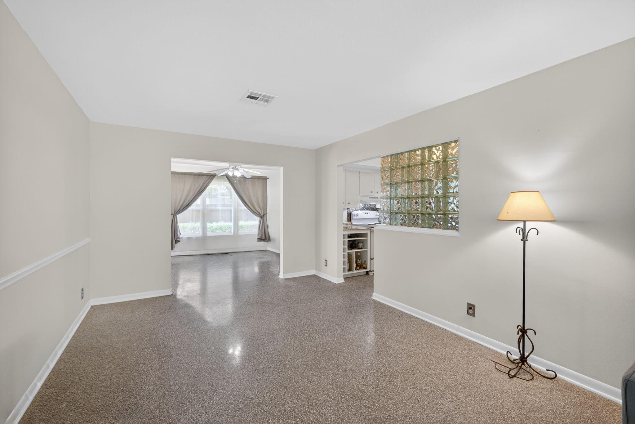 NORTH LAKE WORTH - Residential