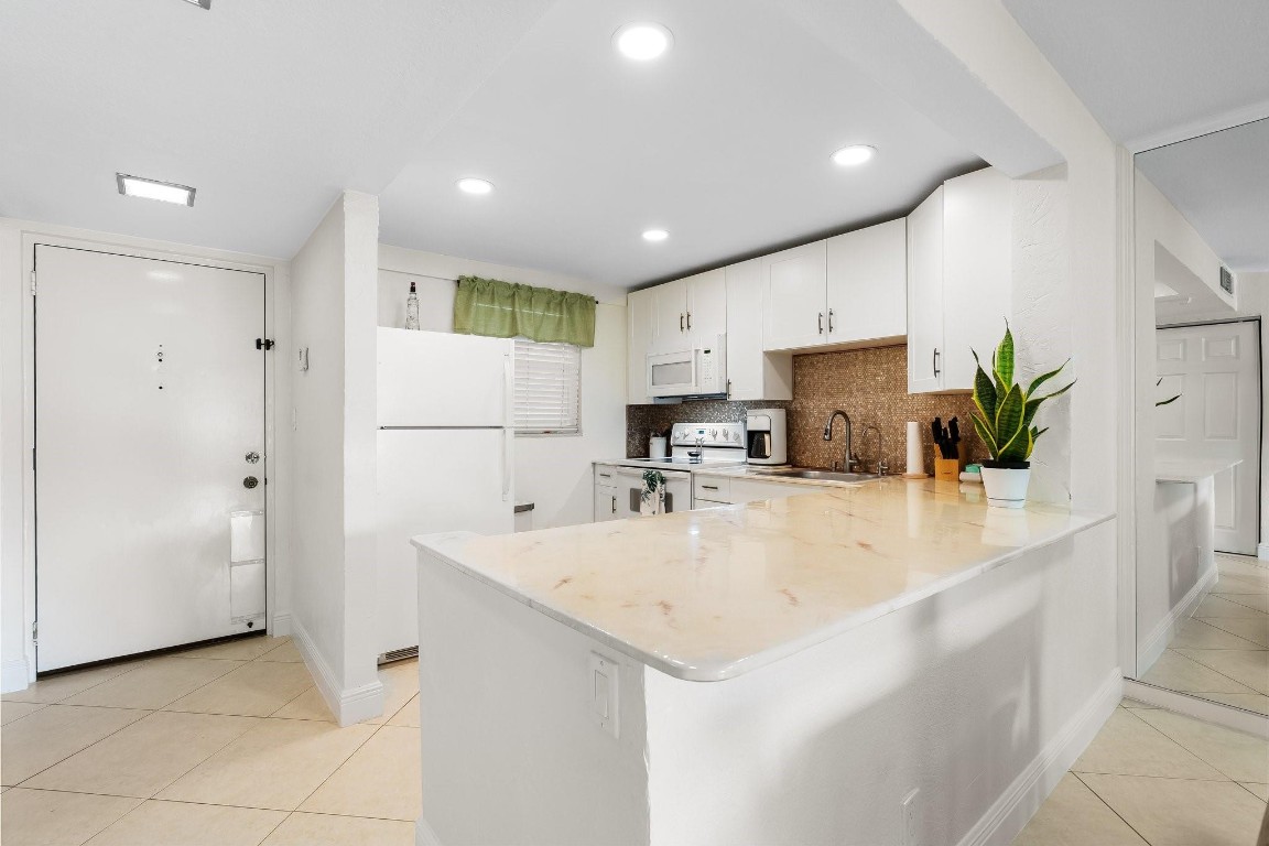 Cypress Bend - Residential