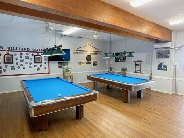 YOGI-BY-THE-SEA - Land