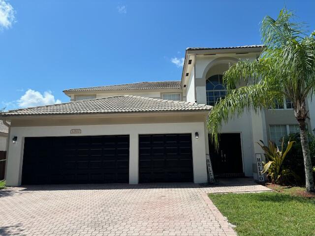 PEMBROKE FALLS - PHASE 1 - Residential Lease