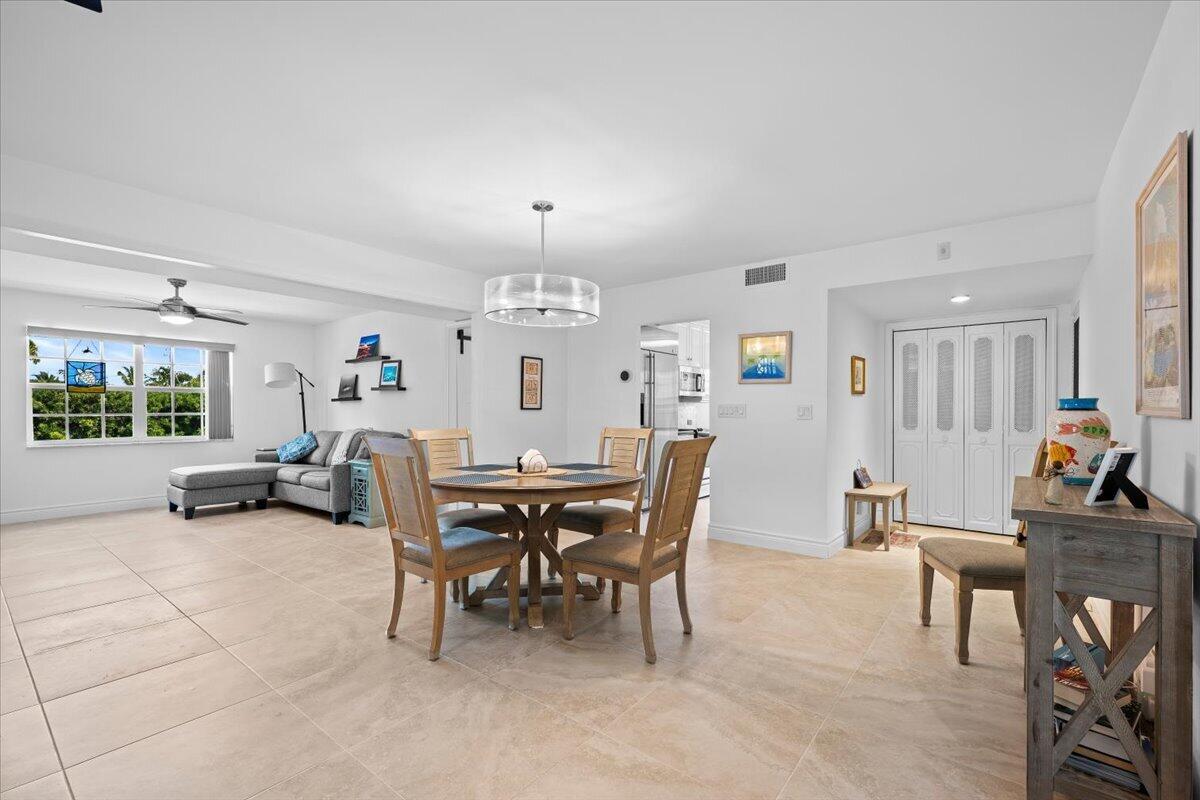 1205 E SANDY Lane E 249