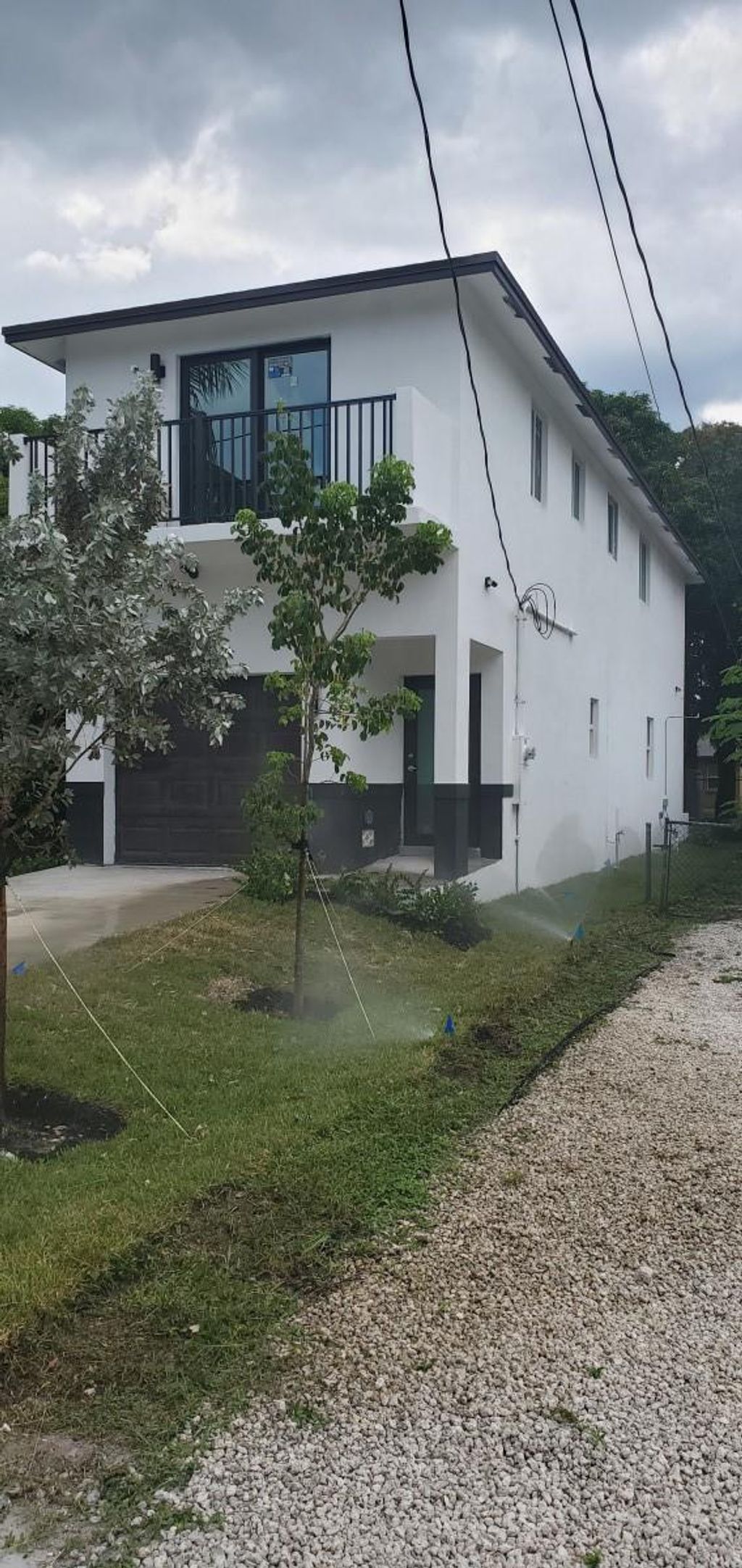 Photo of 431 NW 7th Ter, Fort Lauderdale, FL 33311 (MLS # F10521443)