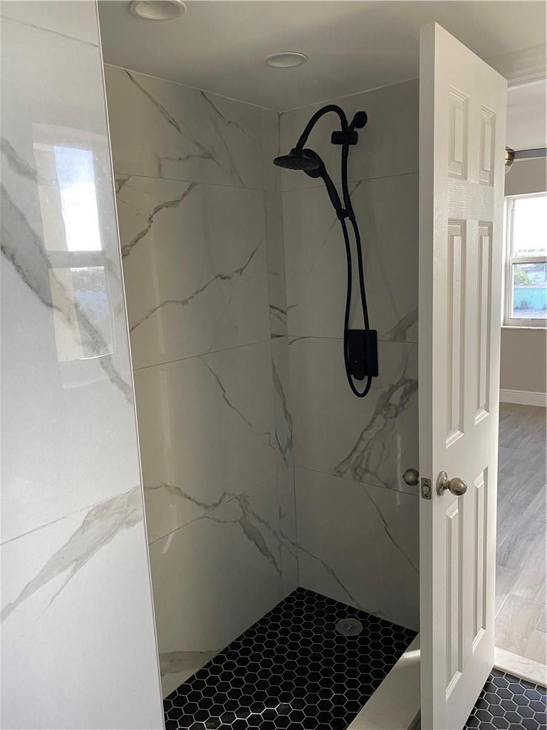 Victoria Park Tower Condo - Residential Lease