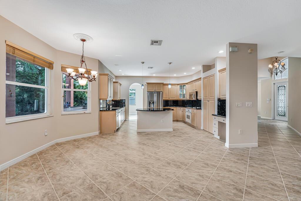 MADISON GREEN 1 - Residential